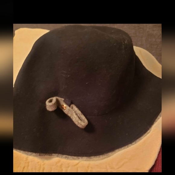 Raffaello Bettini Italian Wool Hat - Picture 2 of 4